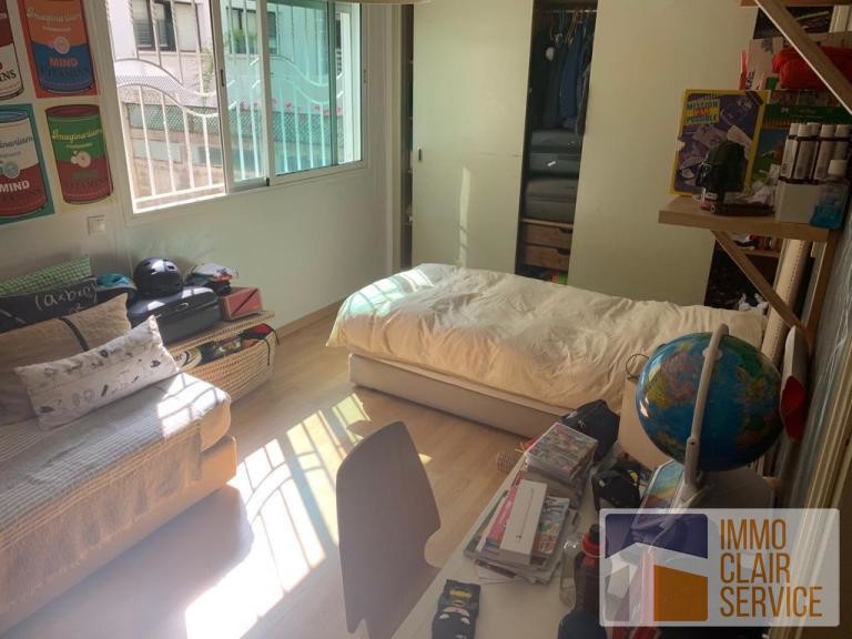 Bel appartement calme avec terrasse en vente Quartier Racine — 6