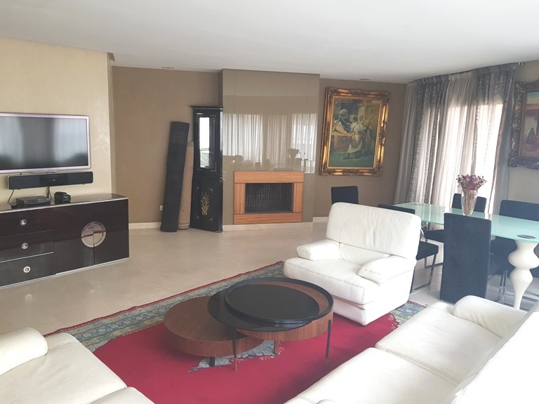 Location Appartement Meublé 130m² Triangle D'or — 4
