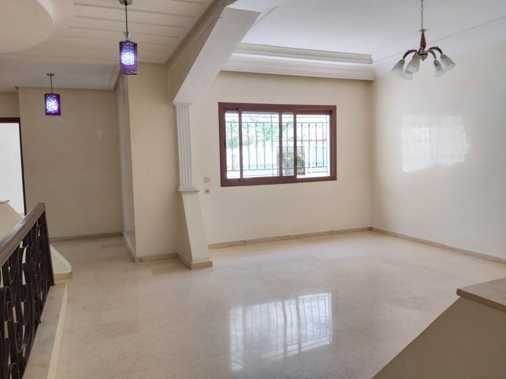 Jolie duplex en vente a Val Fleuri Casablanca avec terrasses — 3