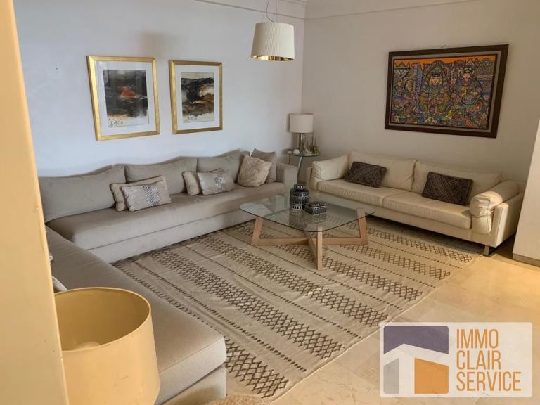 Bel appartement calme avec terrasse en vente Quartier Racine — 3