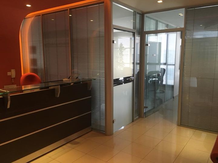Vends Bureau — 4