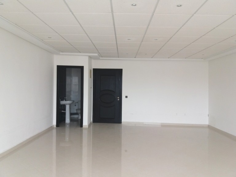 Location Bureau Open Space 46m² Quartier Maarif Extension — 2
