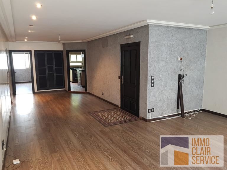 vente d'un joli appartement Quartier Racine — 3