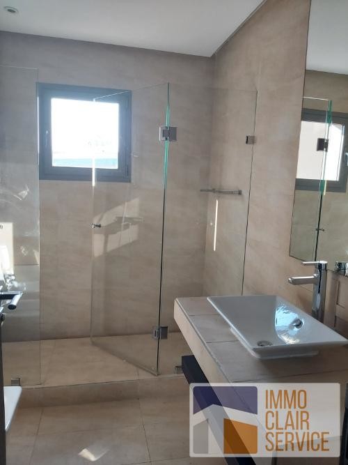 Appartement de 4 chambres de 226m² sans vis-a-vis à Gauthier — 2