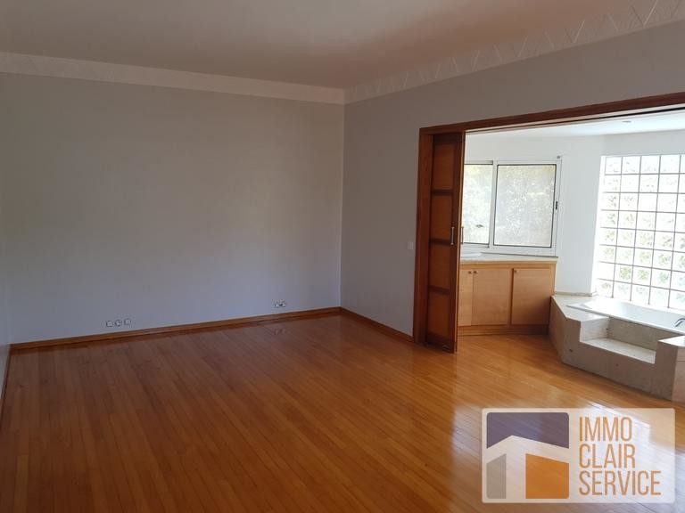 Vente Villa Avec Piscine de 790m² Quartier Oasis — 6