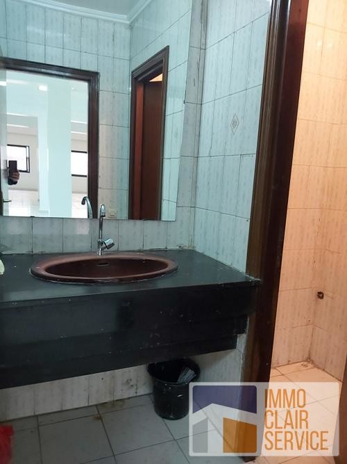 Location bureau lumineux en plein Maarif Casablanca — 4