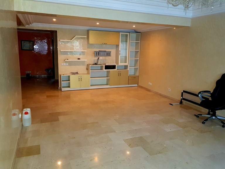 Vente Appartement Avec Terrasse Quartier 2 Mars — 2