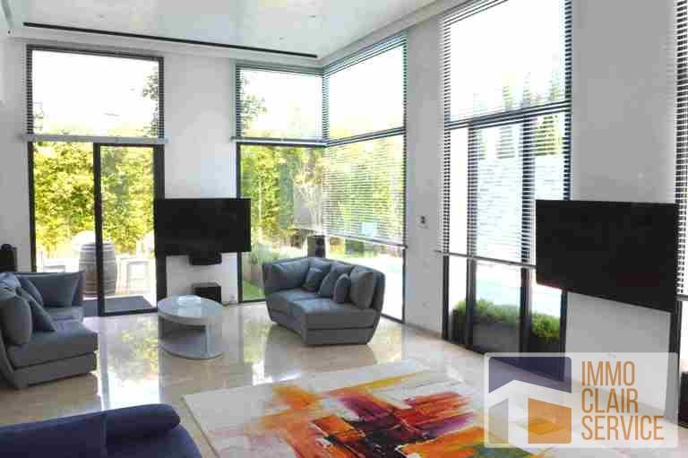 Villa de haut standing en location sur Dar Bouazza