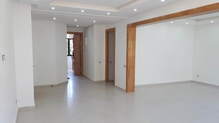 Oasis superbe appartement retapé à neuf en location vide — 2