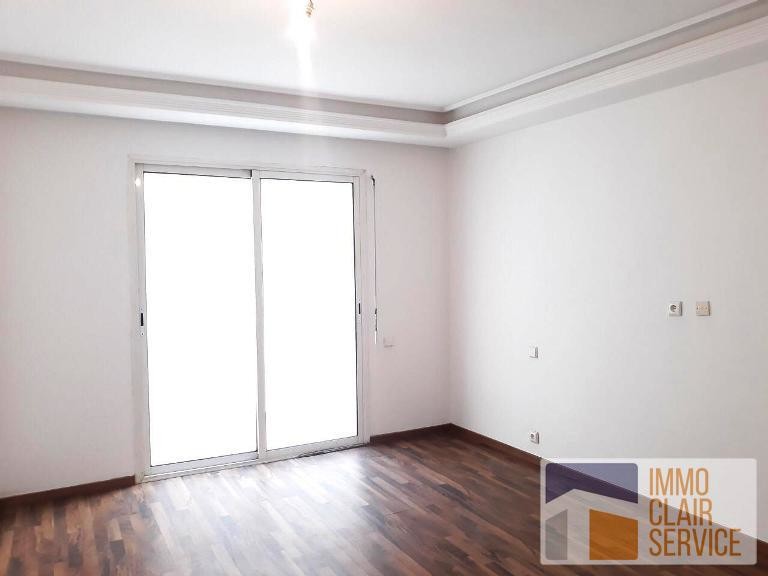 Appartement 120 m² f Franceville — 7
