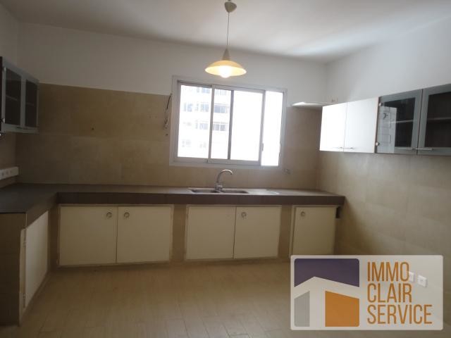 Location appartement entièrement rénové sans vis a vis Maarif extension