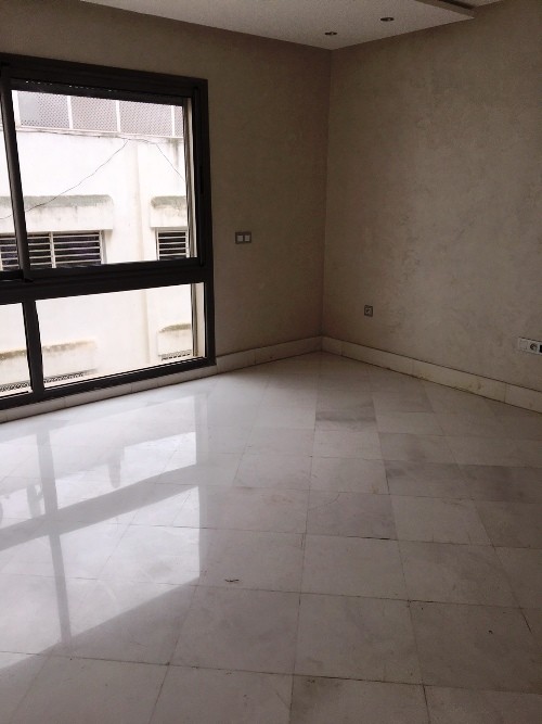 Bel appartement neuf de 101m² à vendre dans le Quartier de Val Fleuri — 2