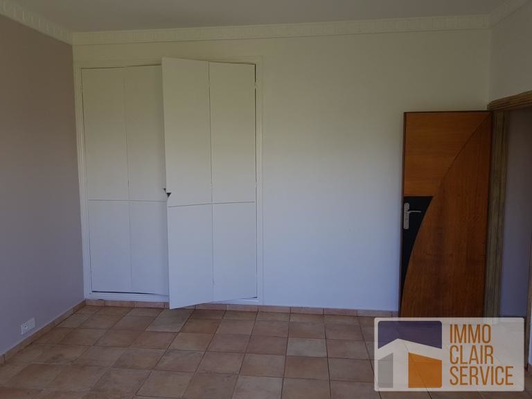 Villa 790 m² à Oasis — 10