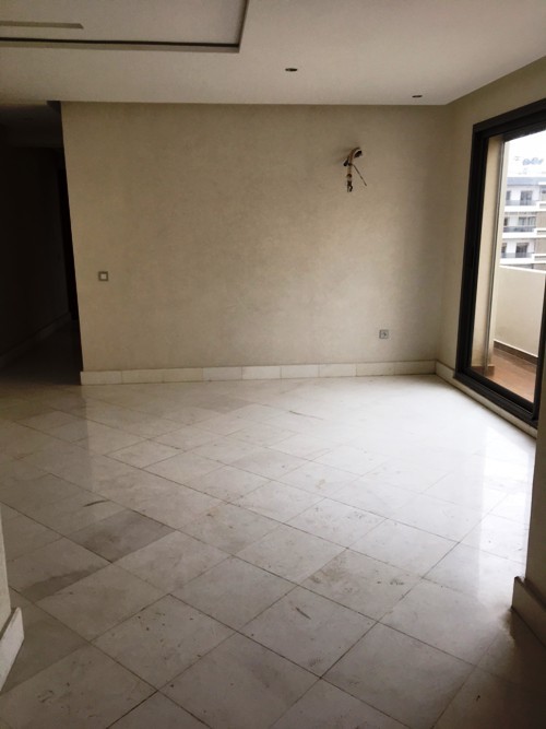 Bel appartement neuf à vendre dans le Quartier de Val Fleuri