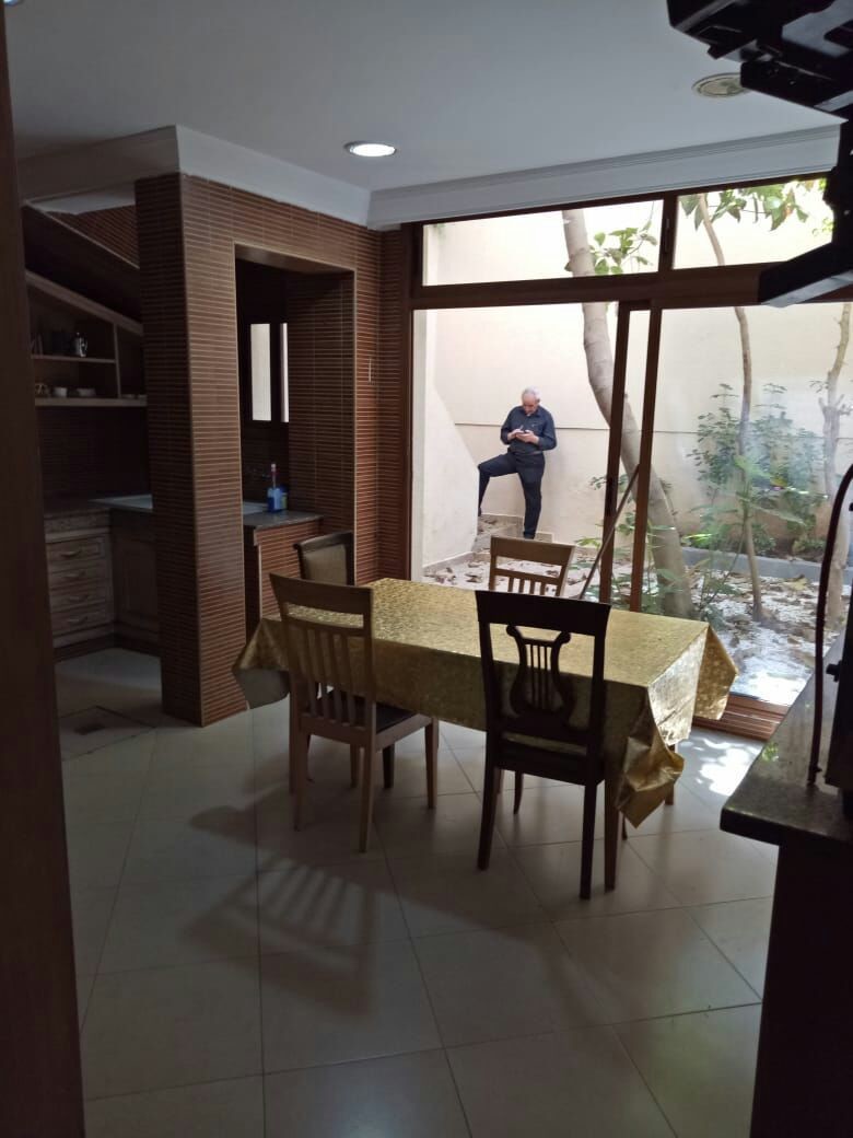 Triplex à vendre — 6