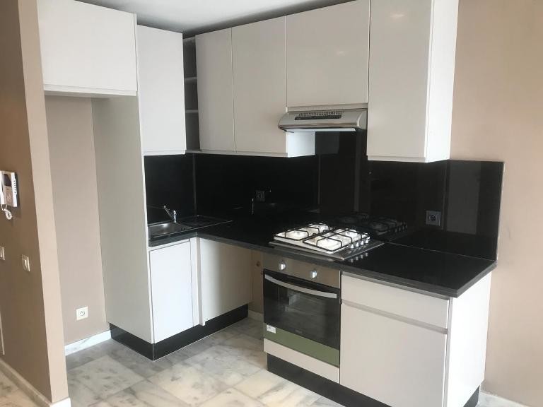 Studio 53 m² à Oulfa — 2