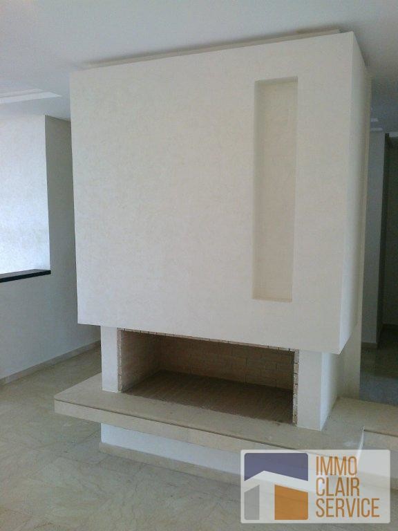Location Appartement Vide Avec Deux Terrasses Quartier Ain Diab — 3