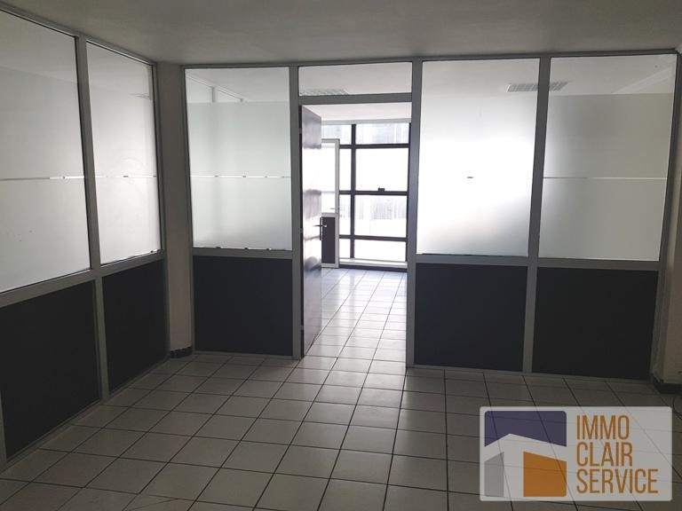 Location Bureau bien agencé sur belvédère 92m² — 6