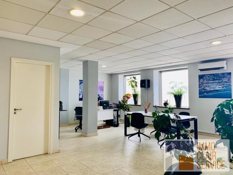 Location Plateau de bureau 65m² centre ville