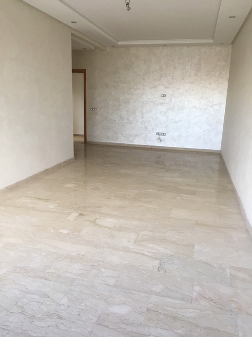 A vendre appartement de 119m² dans le quartier de 2 Mars