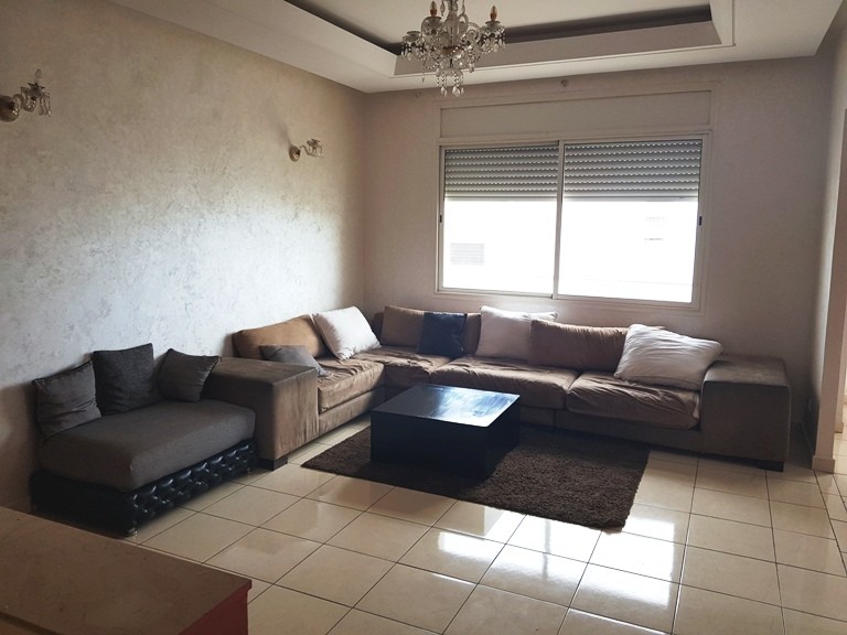 Bel appartement en location vide sur Ain Diab