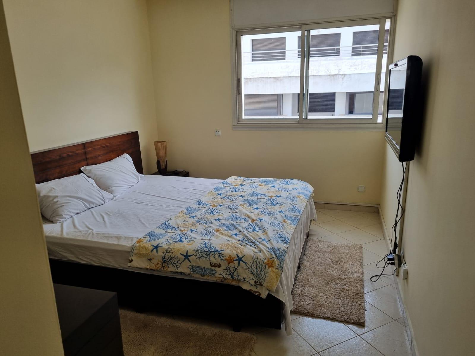 Gauthier: appartement meublé 3 chambres, salon. — 6