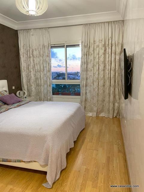 Anfa: appartement vide avec terrasse. — 4