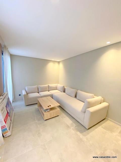 Gauthier: studio neuf meublé 51m².