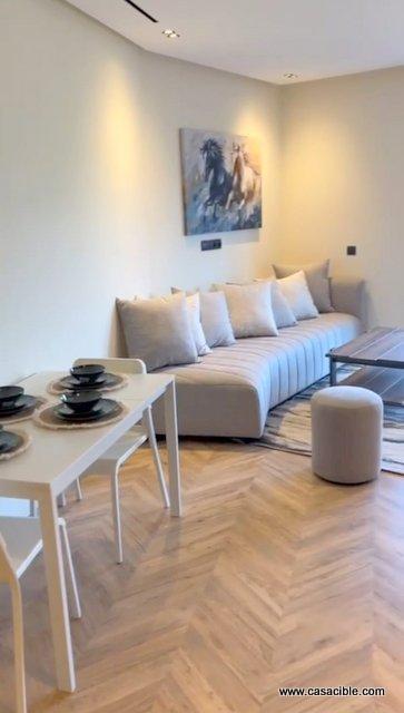 Oasis: Studio meublé HS, terrasse. — 2