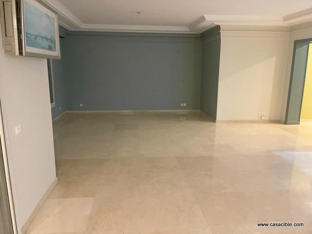 Maarif: appartement 3 chambres. — 2