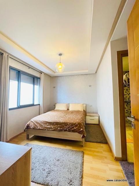 Les princesses: studio haut standing meublé 70m², terrasse. — 5