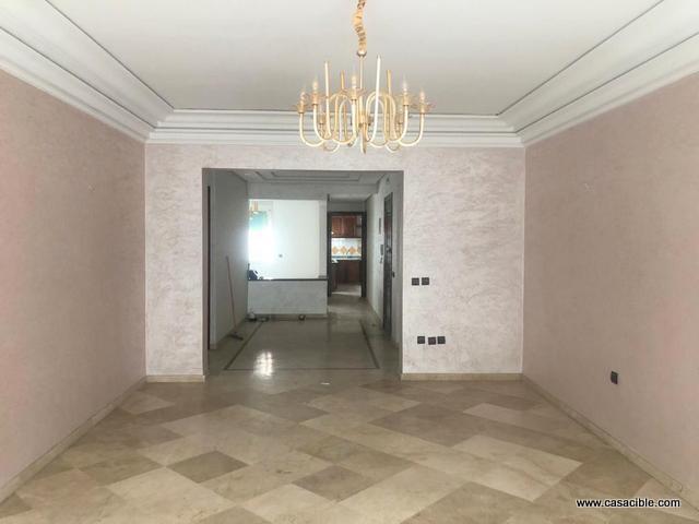 Racine : Appartement vide 124 m² 2 chambres. — 2