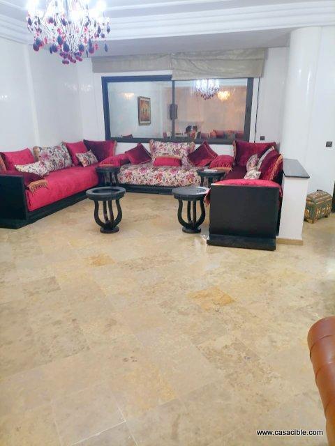 2 Mars: appartement 3 chambres.