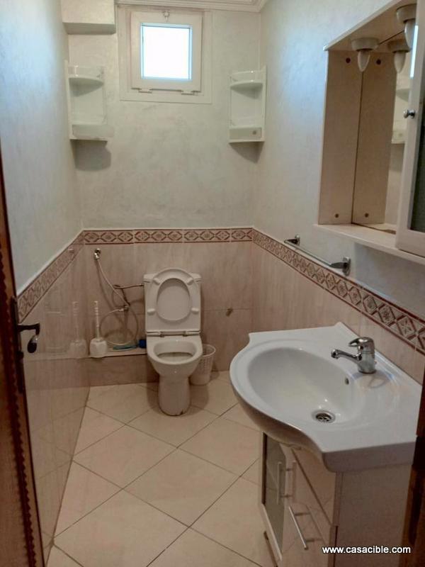 Centre ville: appartement vide 2 chambres. — 6