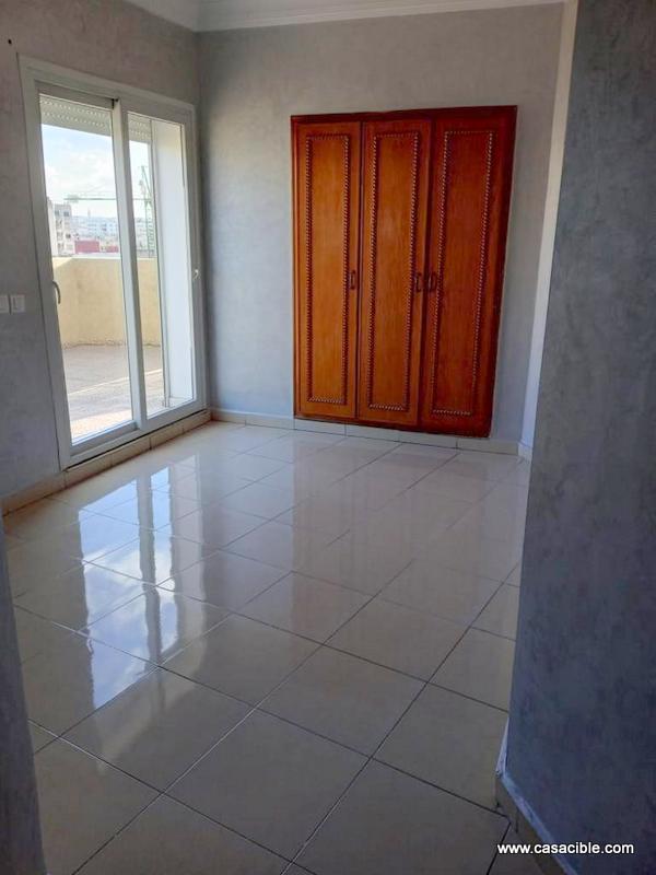 Centre ville: appartement vide 2 chambres. — 4