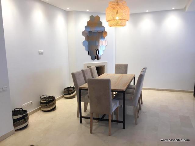 Racine: appartement meublé 3 chambres. — 2