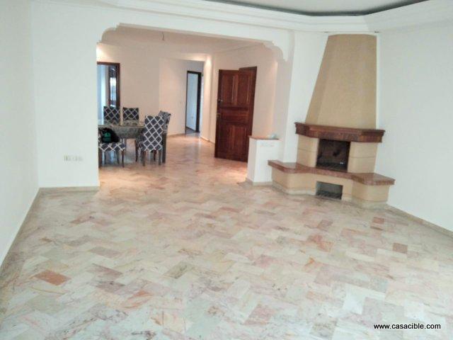 Palmier: appartement vide 3 chambres.