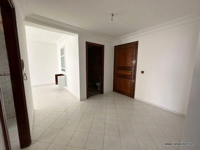 Bourgogne: 2 chambre, balcon.