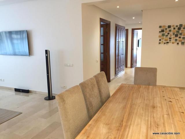 Racine: appartement meublé 3 chambres. — 4