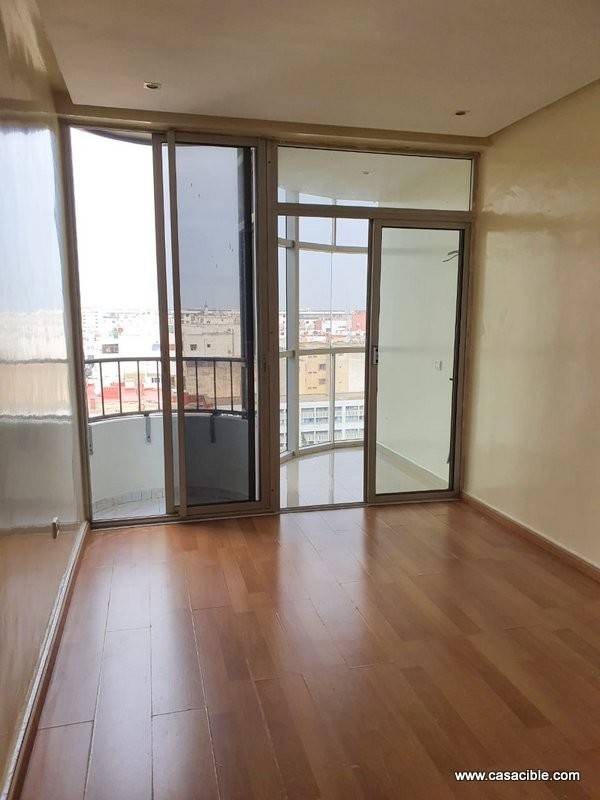 Bd Anfa : Bureau bien aménagé de 167 m² — 4