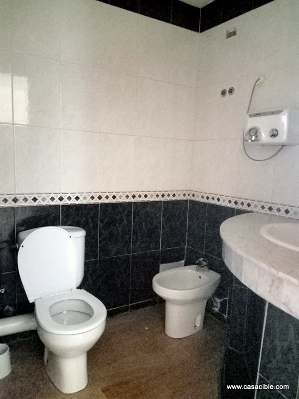 Boulevard Zerktouni: bureau professionnel 82 m². — 3