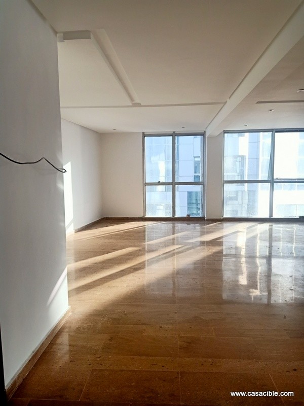 Boulevard Zerktouni: bureau professionnel 82 m². — 6