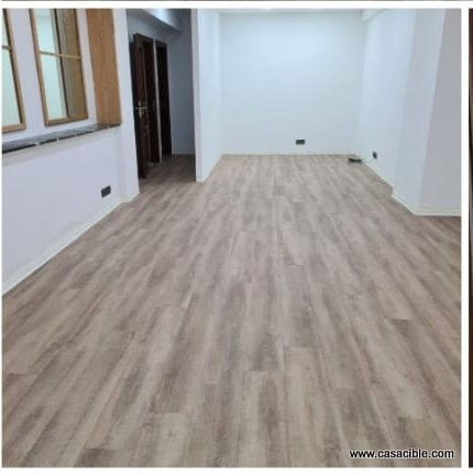 Gauthier : Bureau professionnel de 120 m². — 4
