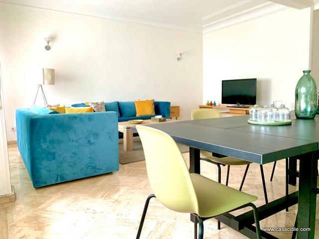 Racine: joli appartement meublé, 2 chambres, salon. — 3
