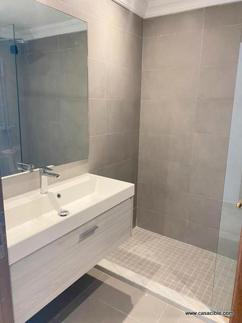 Racine: appartement vide 147m², 3 chambres, terrasse — 5
