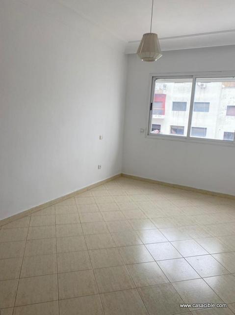 Racine: appartement vide 147m², 3 chambres, terrasse — 6
