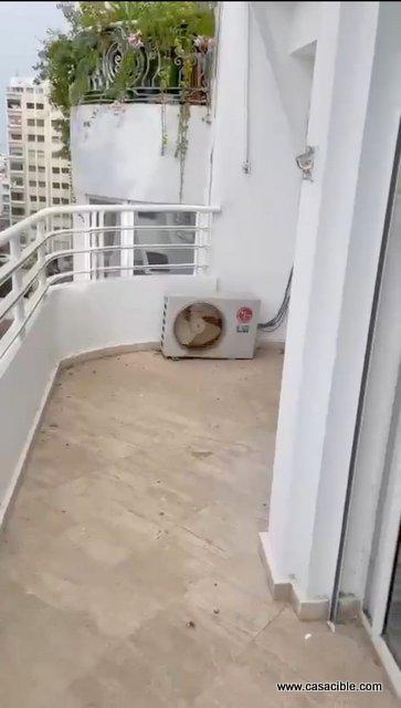 Racine: appartement vide 147m², 3 chambres, terrasse — 2
