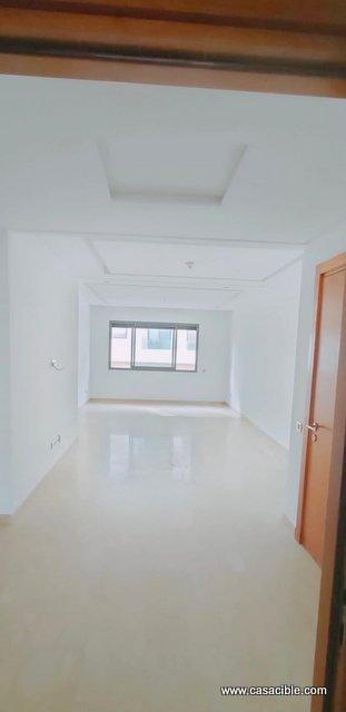 Bourgogne: appartement hs 2 chambres.