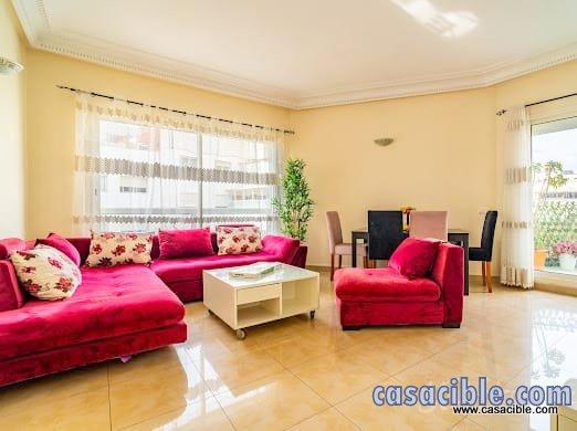 Gauthier: appartement meublé, terrasse. — 2