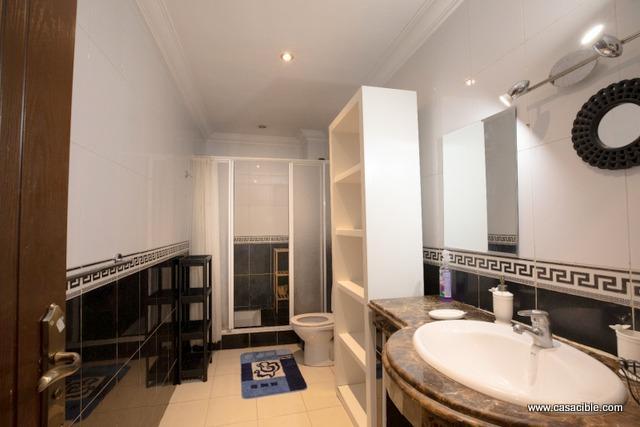 Bd Abdelmoumen: appartement meublé+ balcon. — 6